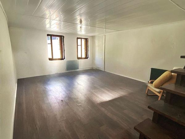 Maison à vendre à FARGES avec vue sur le Mont Blanc