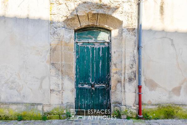 La belle endormie de Luzarches : propriété unique du XIX -ème, à réinventer au coeur de ville