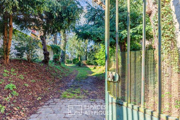 La belle endormie de Luzarches : propriété unique du XIX -ème, à réinventer au coeur de ville