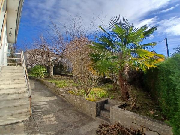 Maison - 5 pièces - 122 m²