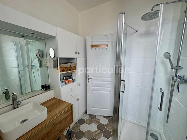 Vente
                Appartement94 m² - 4 Pièces -
                    FOUGERES (35300)