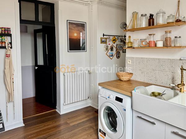 Vente
                Appartement94 m² - 4 Pièces -
                    FOUGERES (35300)