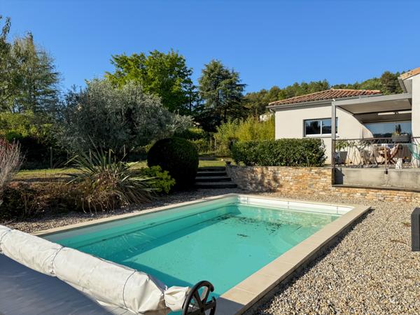 Mercuer (07200) Belle Villa Contemporaine avec Piscine…