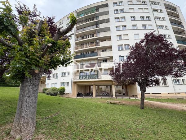 Appartement 3 pièces 69 m2 plus Garage indépendant