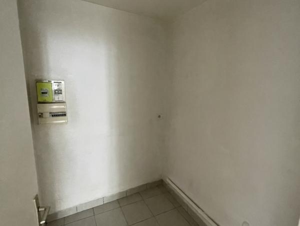 Location Appartement 2 pièces Yssingeaux (43200) - Centre-ville