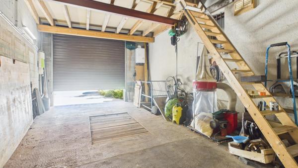 Maison familiale avec piscine au Poinçonnet
