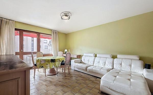 Appartement à vendre    3 pièces • 78 m2 Annemasse