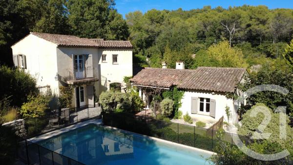Maison à vendre  5 pièces - 176 m2 ROQUEFORT LES PINS - 06