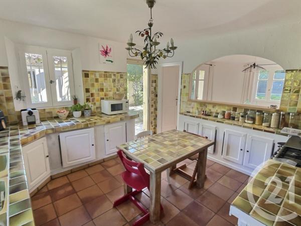 Maison à vendre  5 pièces - 176 m2 ROQUEFORT LES PINS - 06