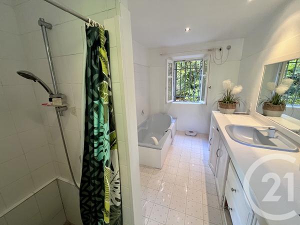 Maison à vendre  5 pièces - 176 m2 ROQUEFORT LES PINS - 06