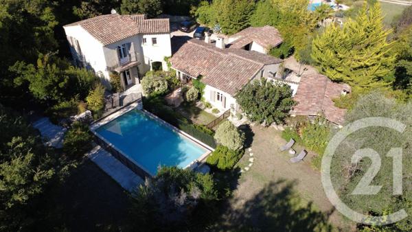 Maison à vendre  5 pièces - 176 m2 ROQUEFORT LES PINS - 06