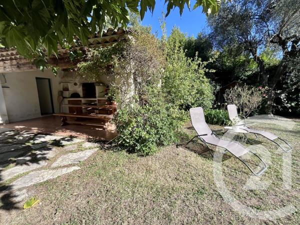 Maison à vendre  5 pièces - 176 m2 ROQUEFORT LES PINS - 06
