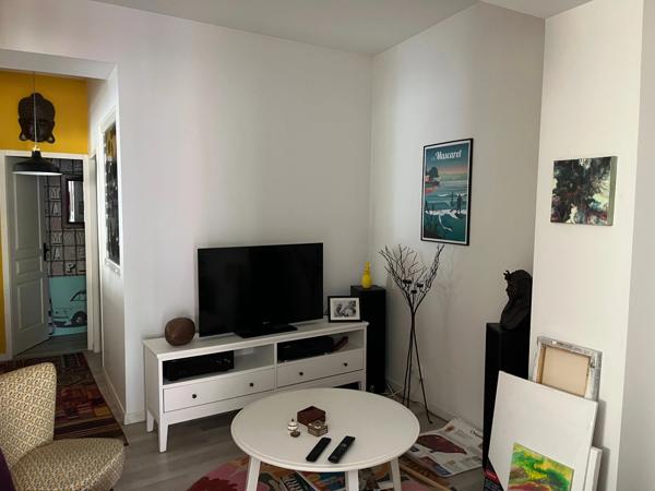 Appartement T3 avec terrasse de 20 m² centre-ville de LIBOURNE (33)