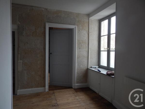 Maison à vendre  7 pièces - 161 m2 CHEF BOUTONNE - 79