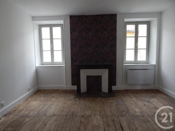 Maison à vendre  7 pièces - 161 m2 CHEF BOUTONNE - 79