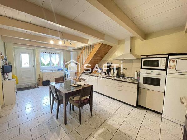 MAISON FAMILIALE 130M² HABITABLES, 4 CHAMBRES, TERRAIN 870M²