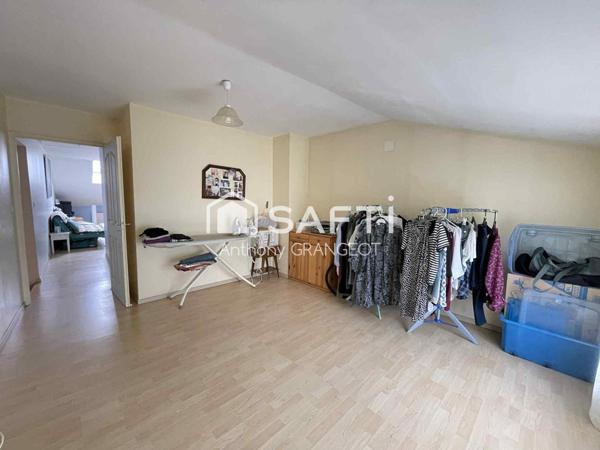 MAISON FAMILIALE 130M² HABITABLES, 4 CHAMBRES, TERRAIN 870M²