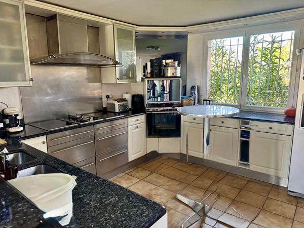 A vendre Maison Labastide Saint Pierre (82) 5 chambres piscine