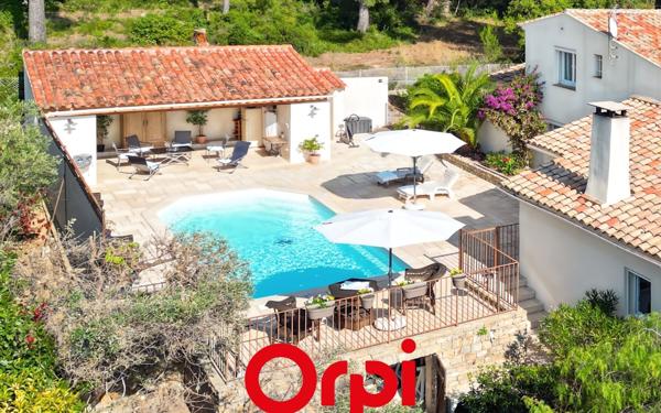 Maison à vendre    7 pièces • 158,94 m2 Sanary-sur-Mer