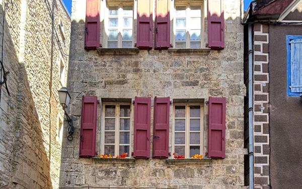 Maison à vendre    5 pièces •  Caylus