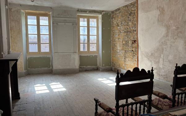 Maison à vendre    5 pièces •  Caylus