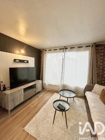 Location appartement 4 pièces 81 m² Nandy