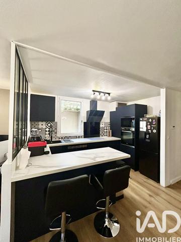 Location appartement 4 pièces 81 m² Nandy