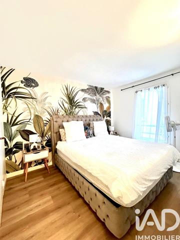 Location appartement 4 pièces 81 m² Nandy