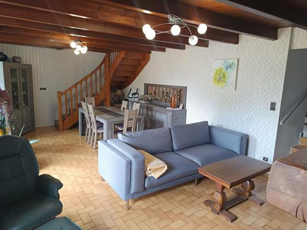 Maison  11 pièce(s) 320 m2