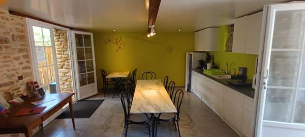 Maison  11 pièce(s) 320 m2