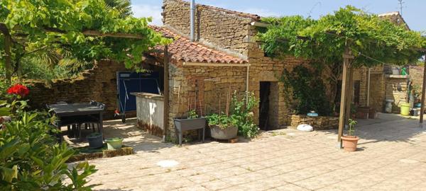 Maison  11 pièce(s) 320 m2