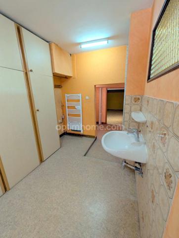 Immeuble de rapport – 3 lots possibles – 180 m² habitables + dépendances – Geispolsheim