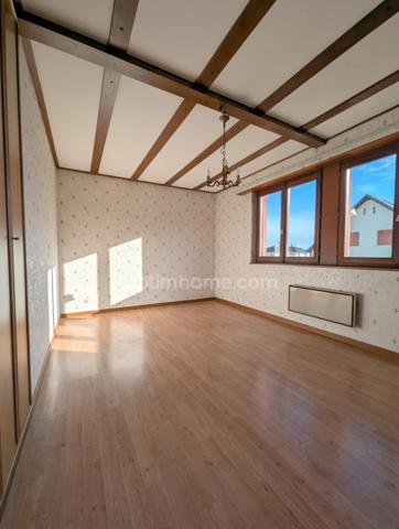 Immeuble de rapport – 3 lots possibles – 180 m² habitables + dépendances – Geispolsheim