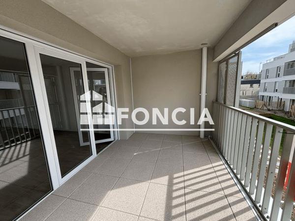 Location Appartement 3 pièces 67.37 m² - 19 RUE DES ARTISANS Vitre 35500