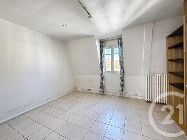 Maison à vendre  11 pièces - 194,17 m2 VILLEJUIF - 94