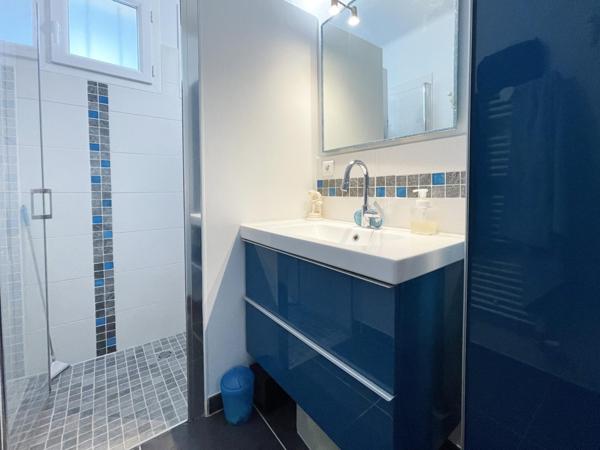 Rezé La Houssais Maison avec potentiel d'aménagement des combles