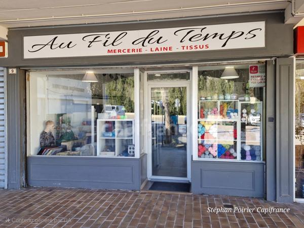 Local commercial 50 m² – Centre village – Loyer 580 €