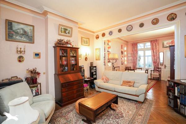 Maison à vendre |  Tours |  7 pièces | 142 m²