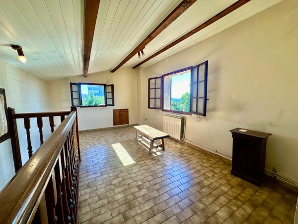 Marseille 15ème - Quartier les Aygalades - Maison 90m2 408m2 terrain