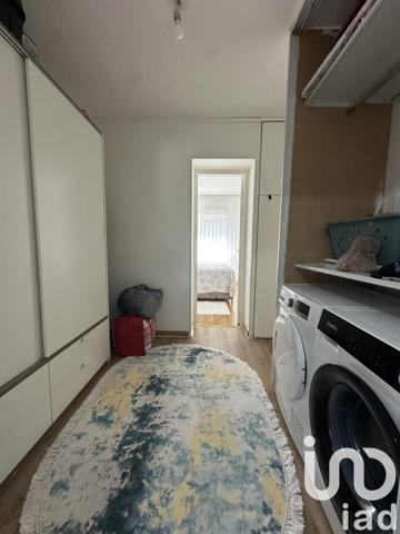 Apartment for sale 3 rooms 67 m² Grigny