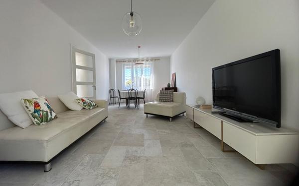 Maison à vendre    7 pièces • 133,96 m2 Sainte-Foy-lès-Lyon