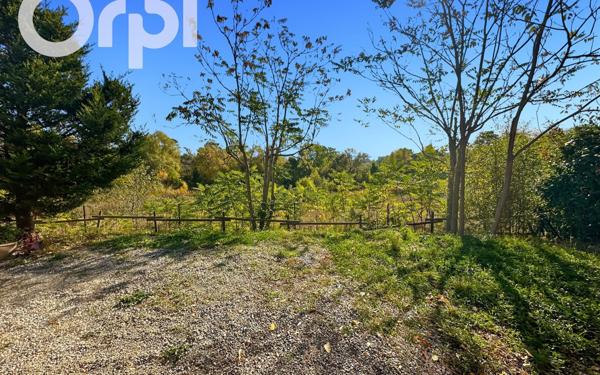 Maison à louer    4 pièces •  Saint-Étienne-de-Fontbellon