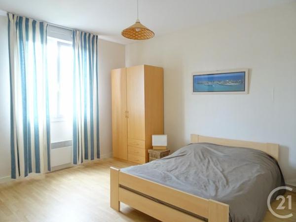 Immeuble à vendre  135 m2 JULLOUVILLE - 50