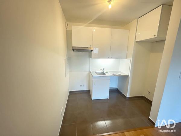 Location appartement 4 pièces 75 m² Châtenay-Malabry