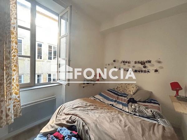 Location Appartement 2 pièces 52.6 m² - 10 RUE DU BOEUF Lyon 69005