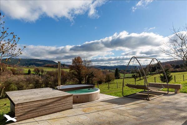 Maison à vendre |  Chamberet |  4 pièces | 160 m²