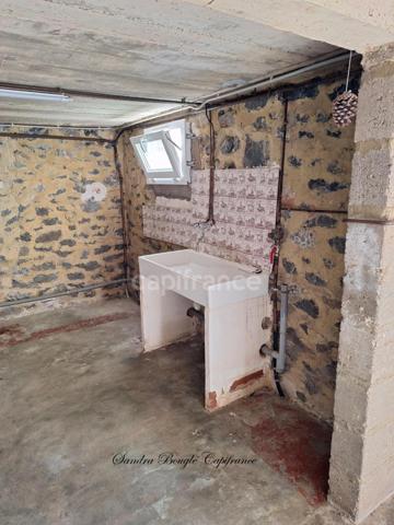 Maison à vendre 4 pièces LAVAL (53)