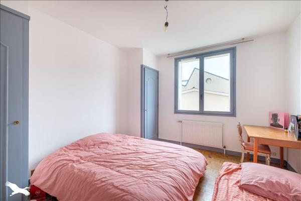 Appartement à vendre |  Villeurbanne |  4 pièces | 80 m²