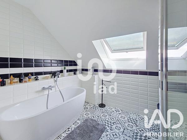 Maison à vendre 6 pièces 122 m² Pontault-Combault