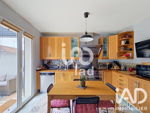 Maison à vendre 6 pièces 122 m² Pontault-Combault